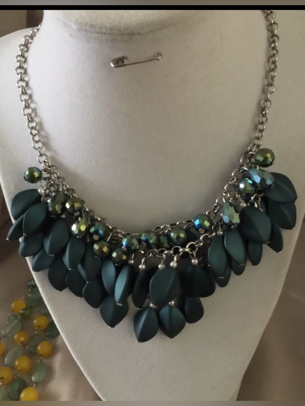 Elegant Green Beaded Necklace